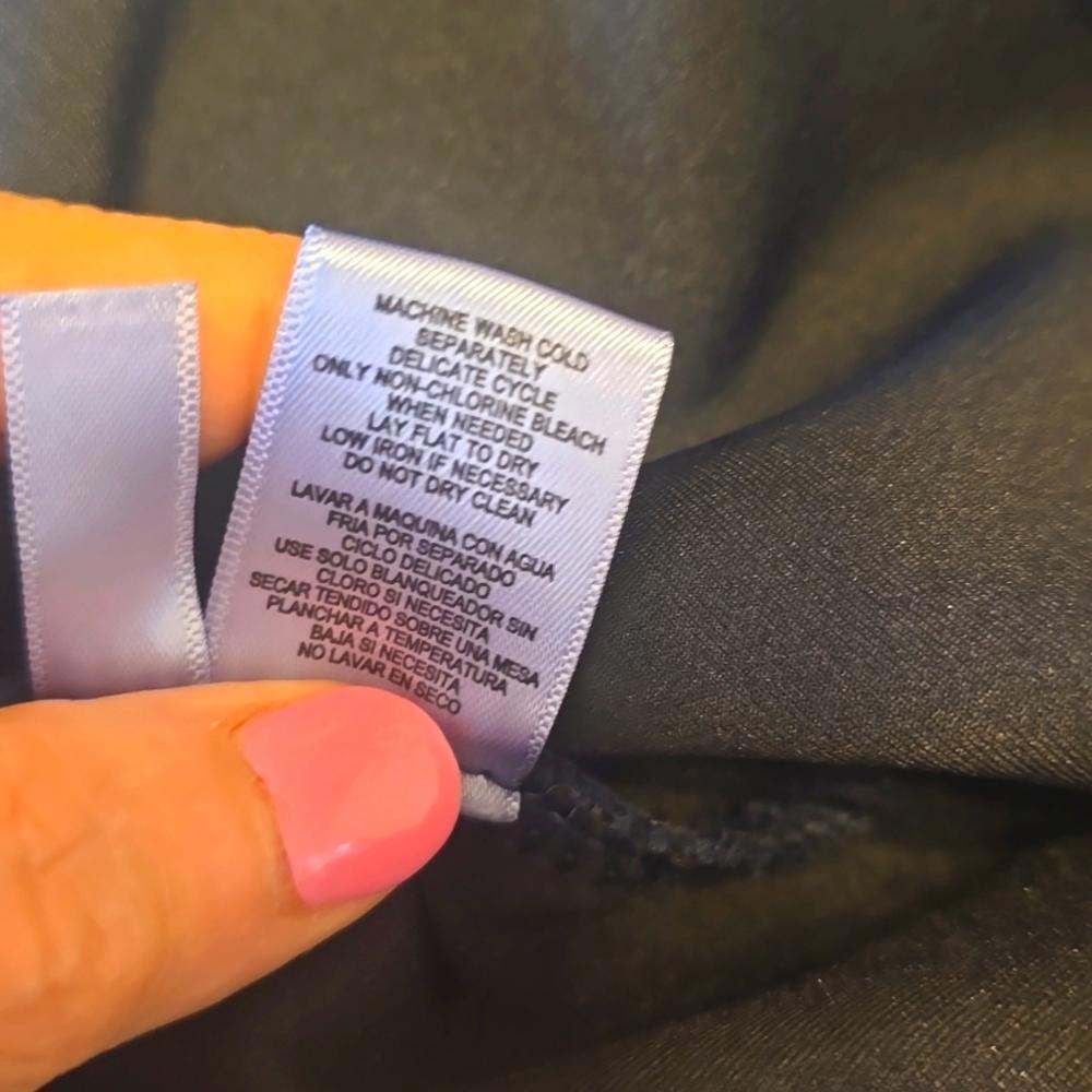 Stylish Navy Blue Leggings - Comfortable Stretch Fabric - Picture 7 of 7